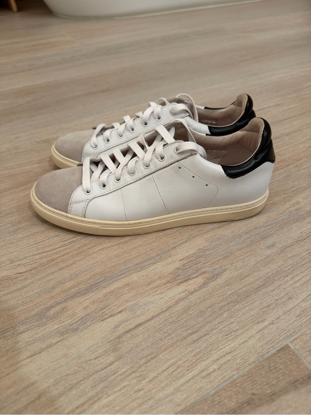IRO White Leather Sneakers with Black Heel and Beige Suede Toe
